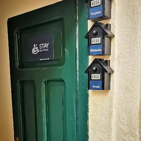 Konukevi Nei Sassi 4*