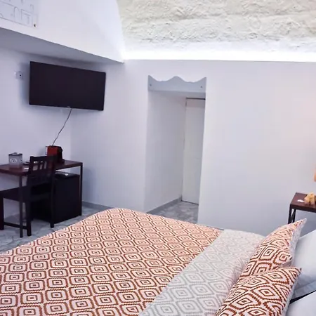 Konukevi Nei Sassi 4*