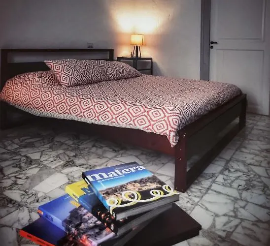 - Via Casalnuovo Collection 3* Matera