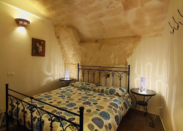 - Via Casalnuovo Collection Gasthof