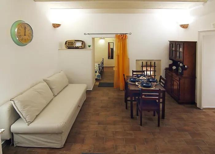 - Via Casalnuovo Collection Gasthof